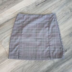 NWOT, Ivy & Main • Plaid Mini Skirt, Size Small